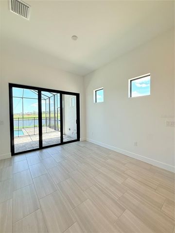 4821 LONG POINT RUN, Lakewood Ranch, FL 34211
