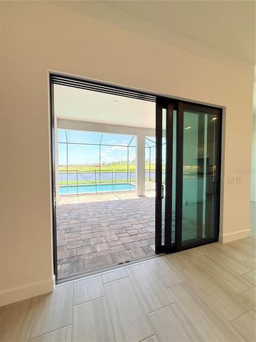 4821 LONG POINT RUN, Lakewood Ranch, FL 34211