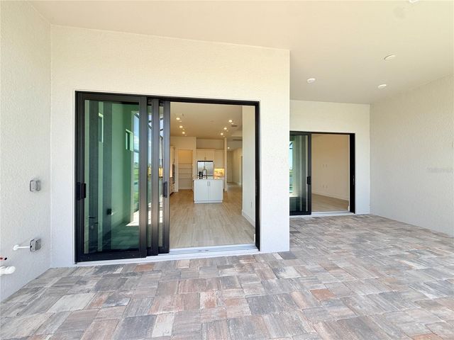 4821 LONG POINT RUN, Lakewood Ranch, FL 34211