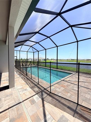 4821 LONG POINT RUN, Lakewood Ranch, FL 34211