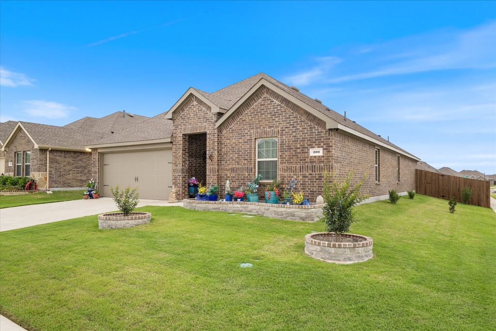 200 Calico Lane, Caddo Mills, TX 75135