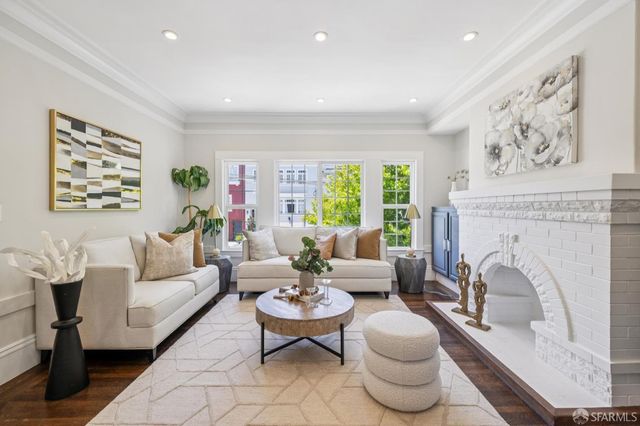 686 19th Avenue, San Francisco, CA 94121