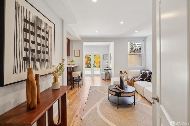 686 19th Avenue, San Francisco, CA 94121