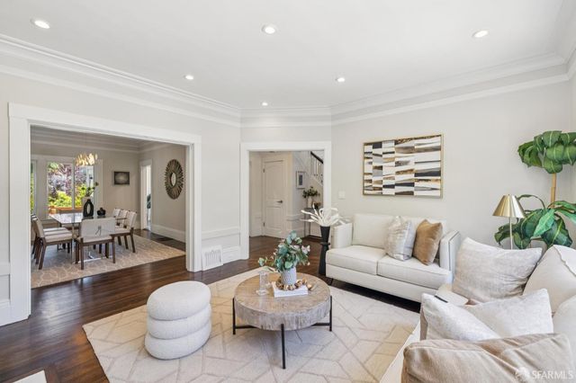 686 19th Avenue, San Francisco, CA 94121