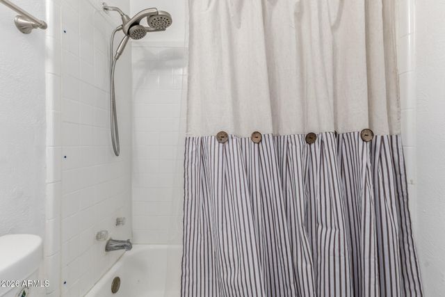 801 E RUTH Avenue, Phoenix, AZ 85020