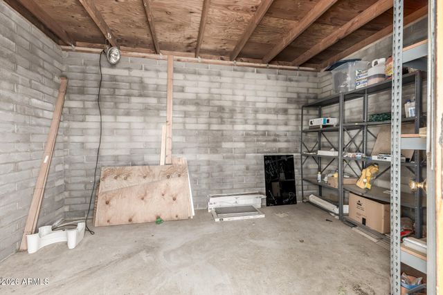 801 E RUTH Avenue, Phoenix, AZ 85020