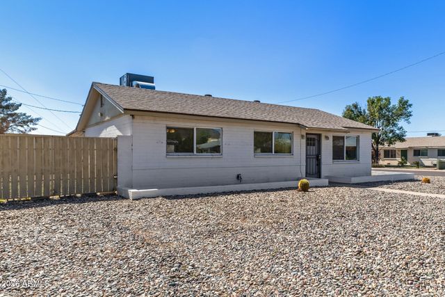 801 E RUTH Avenue, Phoenix, AZ 85020