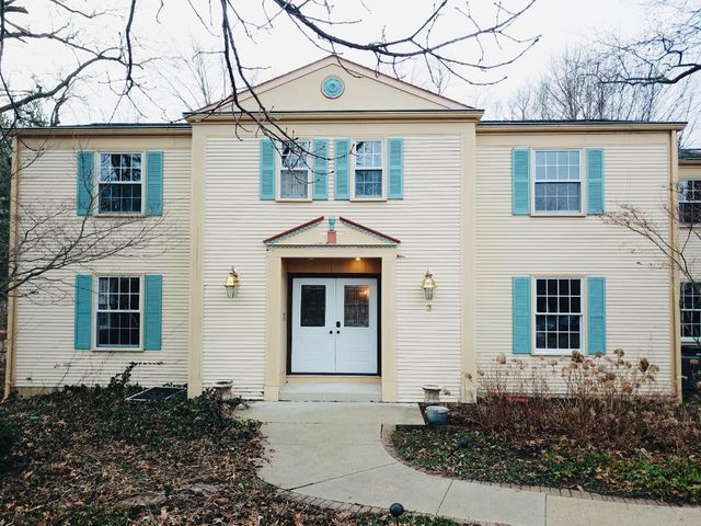 3 Hettinger Court, Monticello, IL 61856