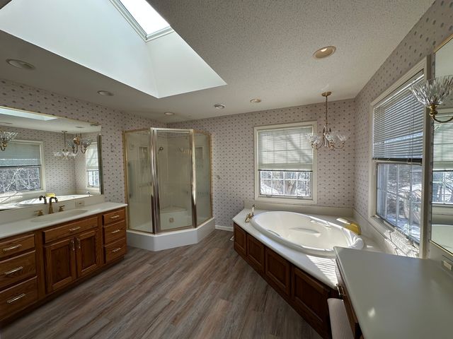 3 Hettinger Court, Monticello, IL 61856