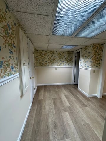 3 Hettinger Court, Monticello, IL 61856