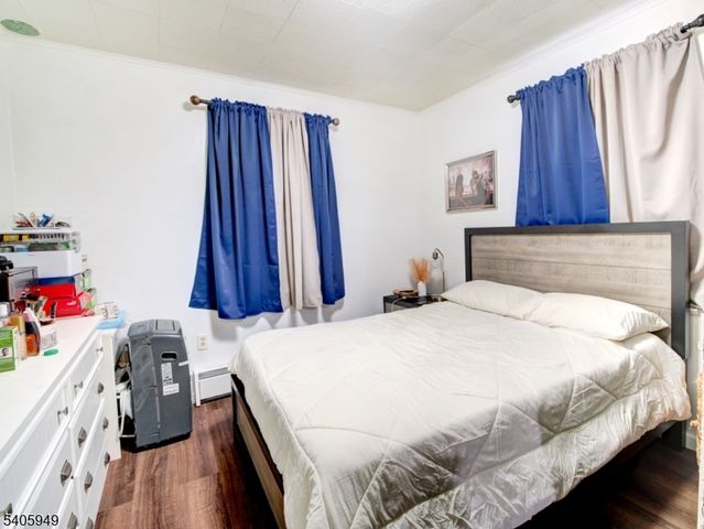 13 Merritt St, Jersey City, NJ 07305