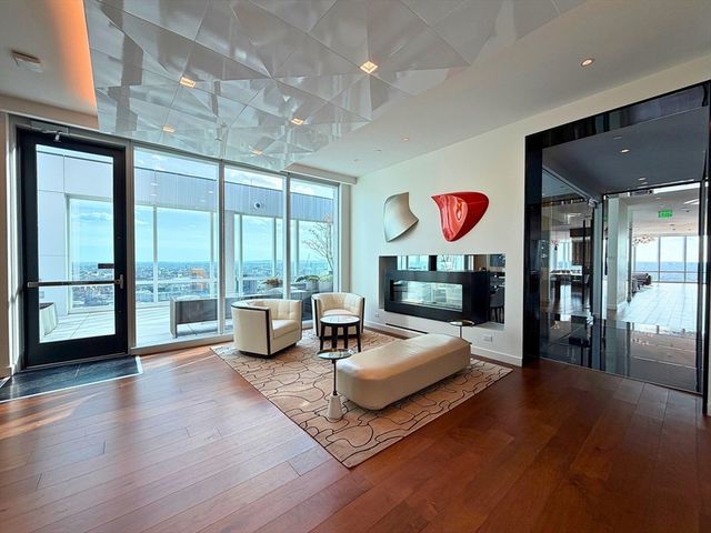 188 Brookline Ave 23B, Boston, MA 02215