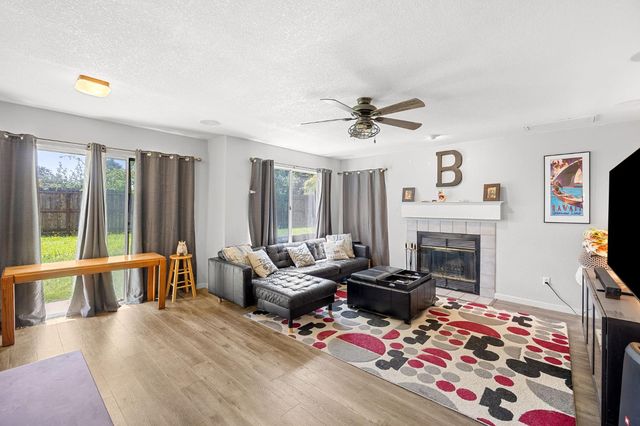 6616 Goldenwood Cir, Citrus Heights, CA 95621