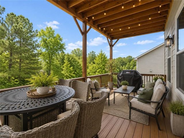 606 Taymack W, Woodstock, GA 30188