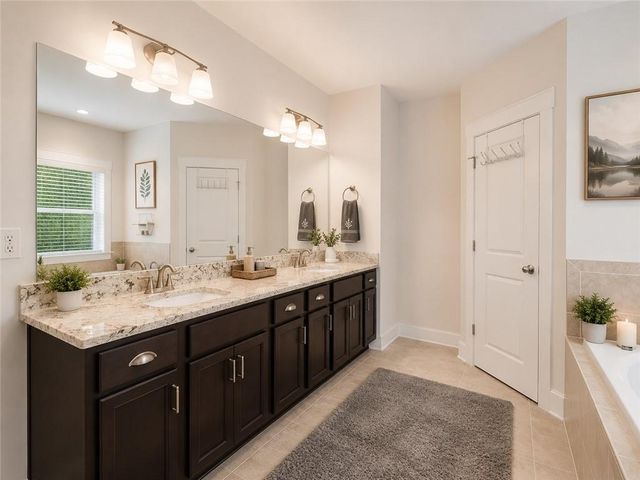 606 Taymack W, Woodstock, GA 30188