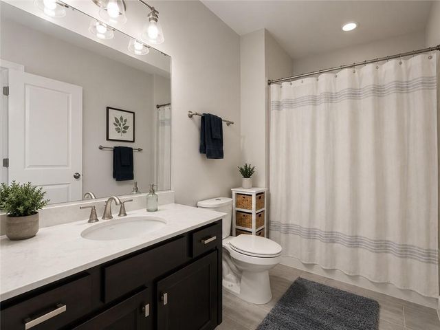 606 Taymack W, Woodstock, GA 30188