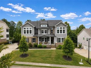 606 Taymack W, Woodstock, GA 30188
