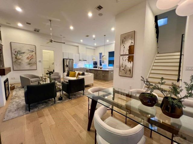 9811 Mocking Bird Hill Lane, Houston, TX 77080