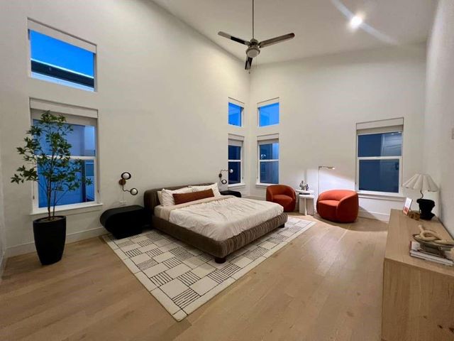 9811 Mocking Bird Hill Lane, Houston, TX 77080