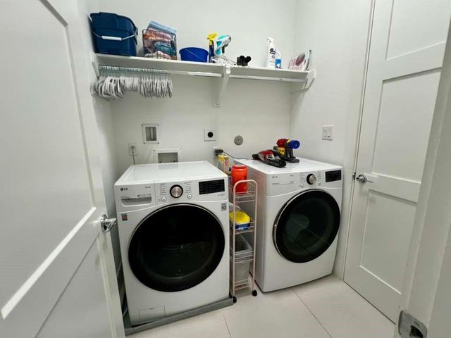 9811 Mocking Bird Hill Lane, Houston, TX 77080