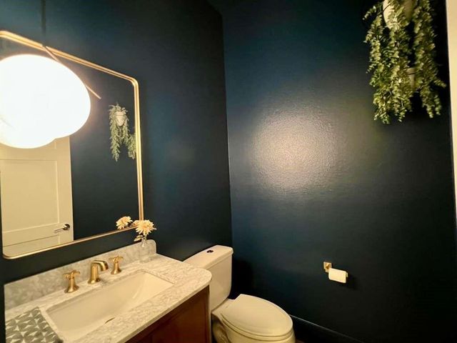 9811 Mocking Bird Hill Lane, Houston, TX 77080