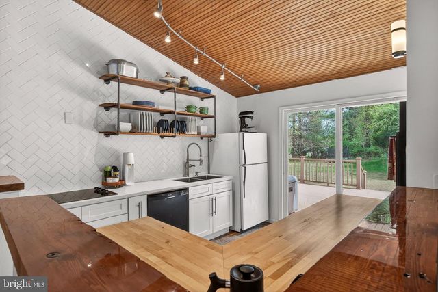 1119 CAROLINA, West Chester, PA 19380