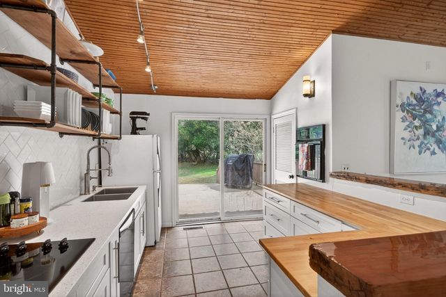 1119 CAROLINA, West Chester, PA 19380