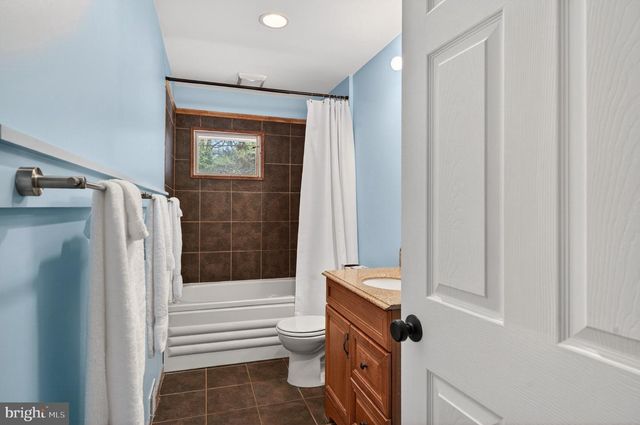 1119 CAROLINA, West Chester, PA 19380