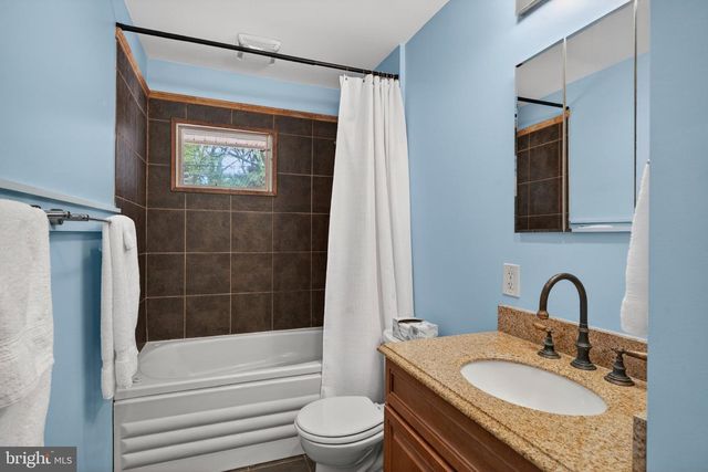 1119 CAROLINA, West Chester, PA 19380