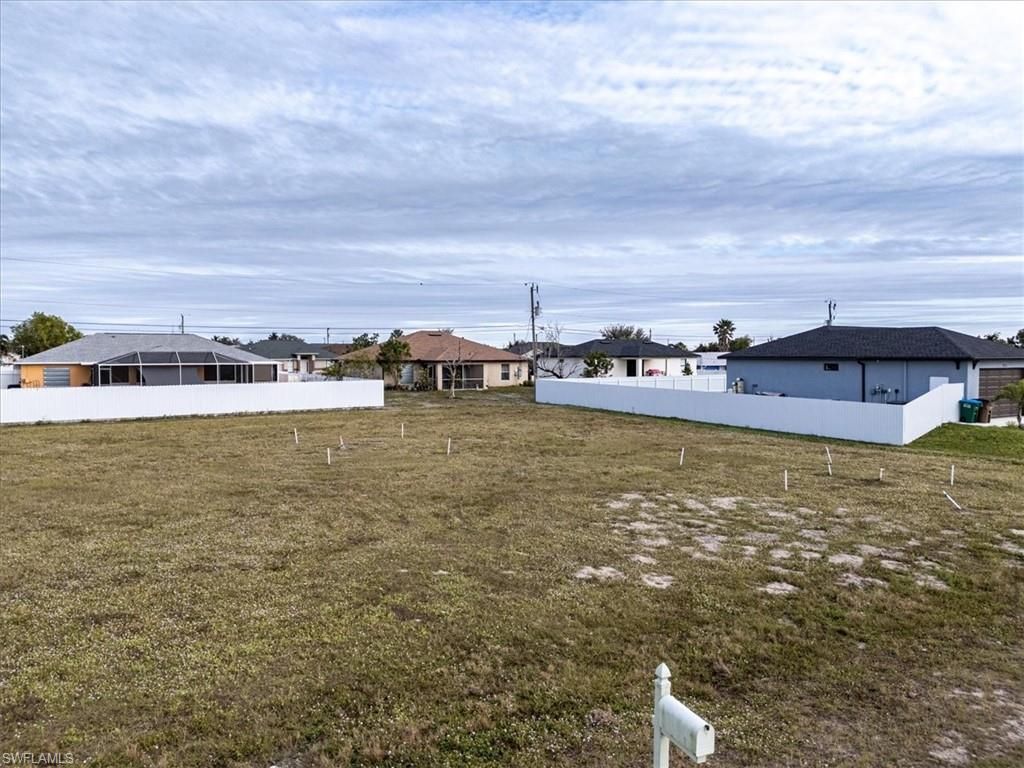 1815 NE 17th PL, CAPE CORAL, FL 33909 — photo 4