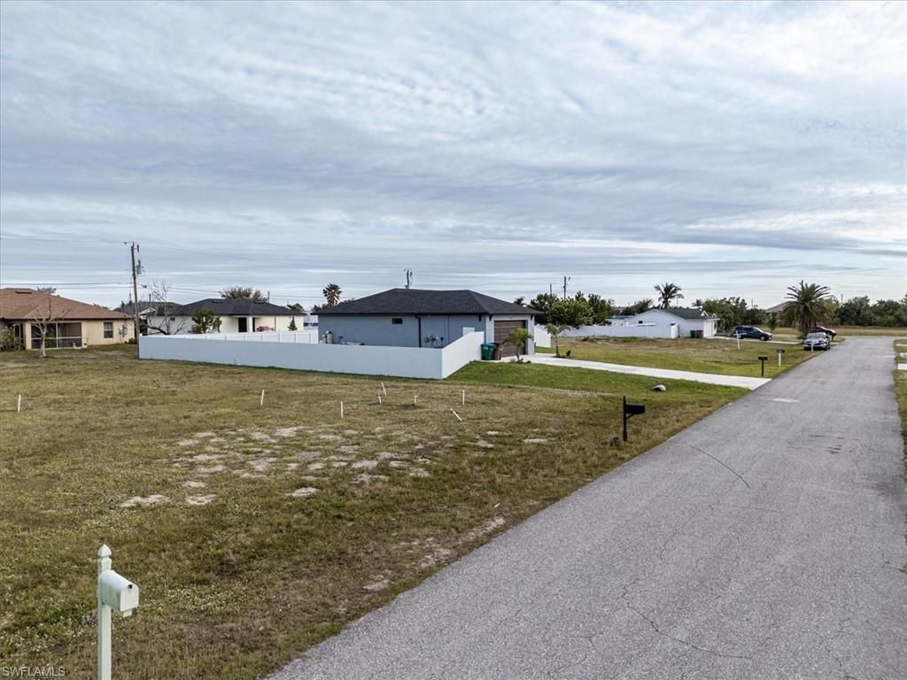 1815 NE 17th PL, CAPE CORAL, FL 33909 — photo 5