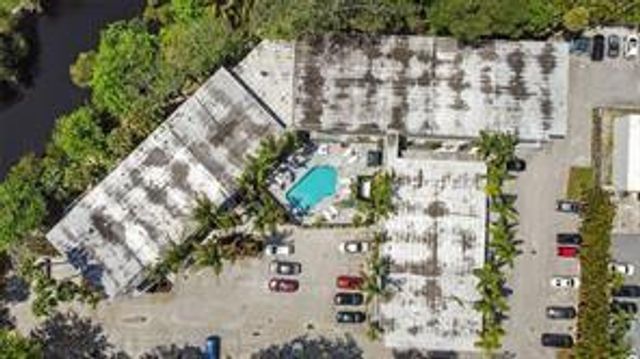 1901 N Andrews Avenue 102, Wilton Manors, FL 33311