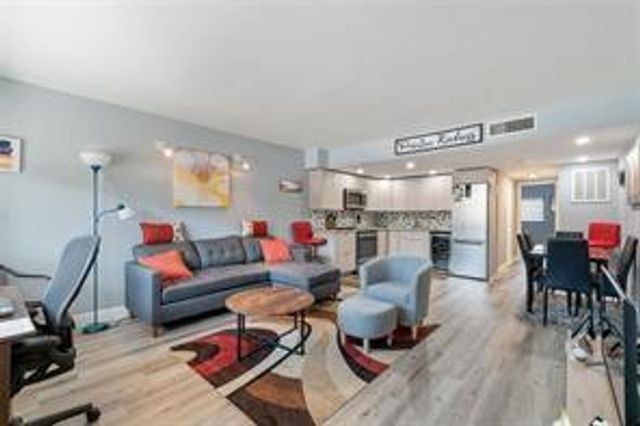 1901 N Andrews Avenue 102, Wilton Manors, FL 33311