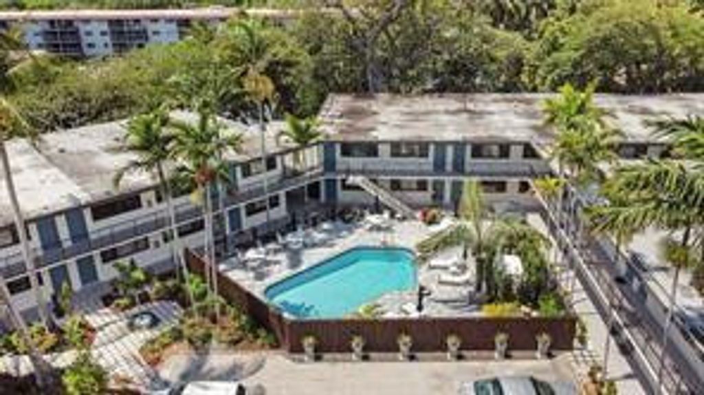 1901 N Andrews Avenue 102, Wilton Manors, FL 33311