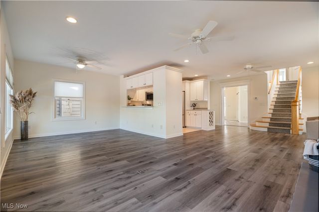 259 Oak Drive NW, North Canton, OH 44720