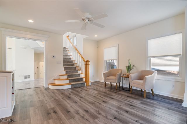 259 Oak Drive NW, North Canton, OH 44720