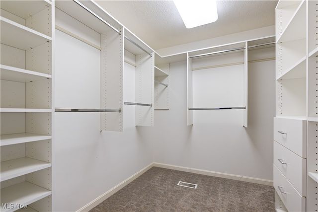 259 Oak Drive NW, North Canton, OH 44720