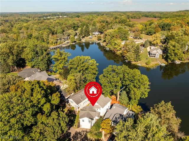 259 Oak Drive NW, North Canton, OH 44720