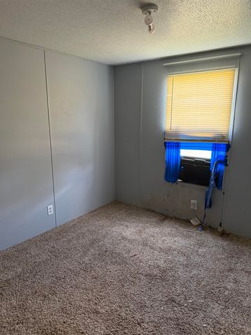 464 Red Hen Rd, Gladewater, TX 75647