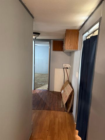 464 Red Hen Rd, Gladewater, TX 75647