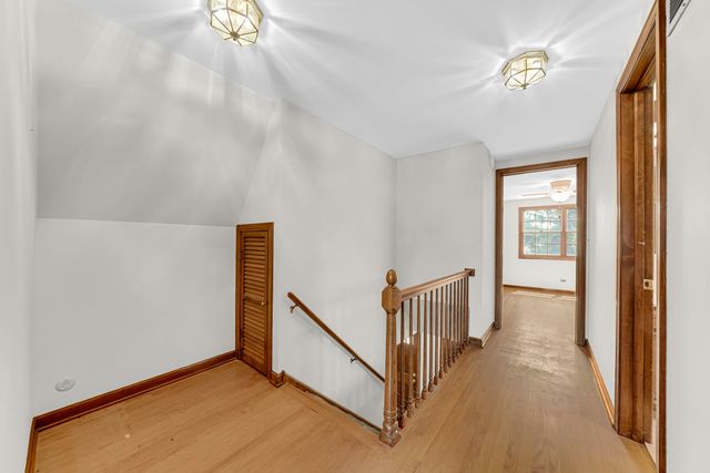 18740 W Maple Avenue, Grayslake, IL 60030