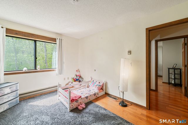 26 Vidich Lane, Naugatuck, CT 06770