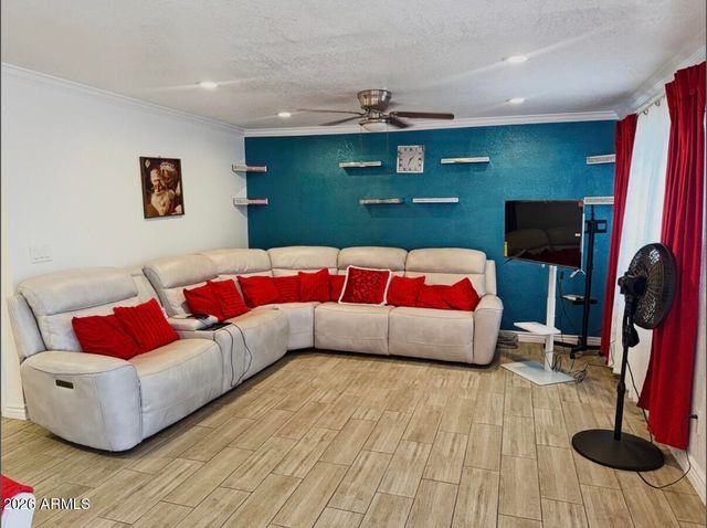 7135 W FLOWER Street, Phoenix, AZ 85033