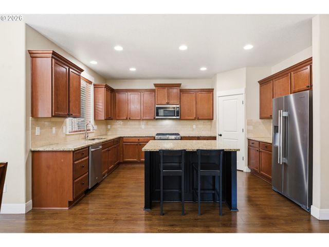 14734 PURPLE ASH Way, Oregon City, OR 97045