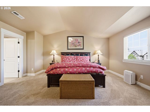 14734 PURPLE ASH Way, Oregon City, OR 97045