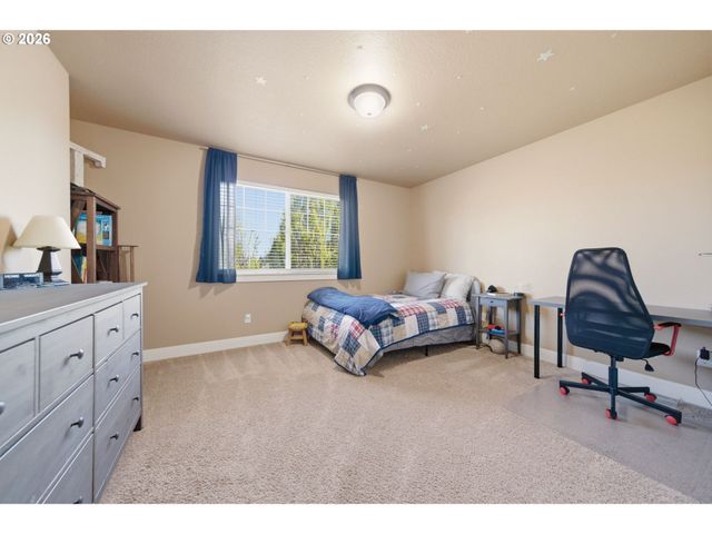 14734 PURPLE ASH Way, Oregon City, OR 97045