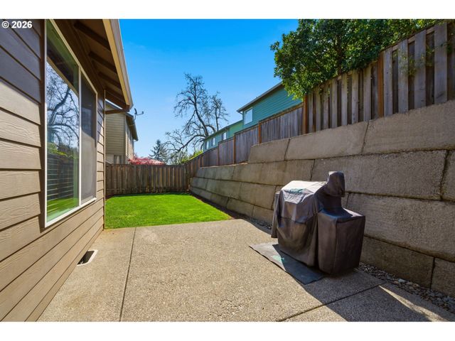 14734 PURPLE ASH Way, Oregon City, OR 97045