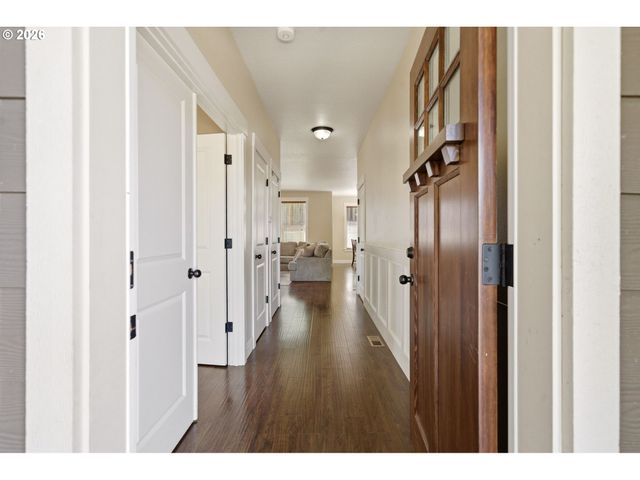 14734 PURPLE ASH Way, Oregon City, OR 97045