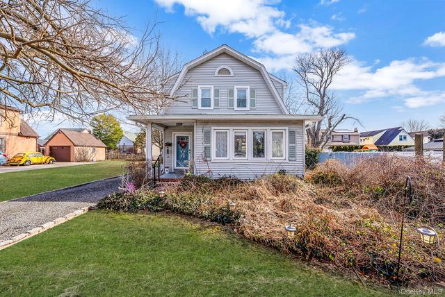 2469 Washington Avenue, Oceanside, NY 11572