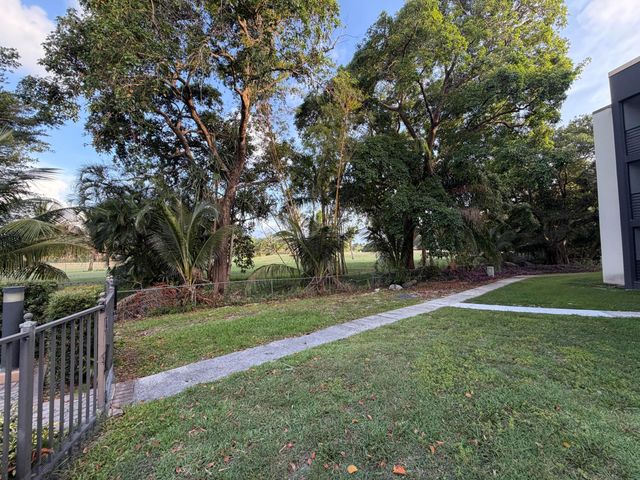 4040 N Hills Drive 35, Hollywood, FL 33021